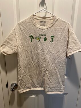 Dravus Men's Short Sleeve Graphic Tee in Cream with Green Print